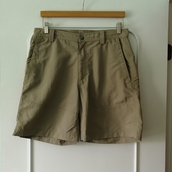 The North Face Short - Picture 2 of 6